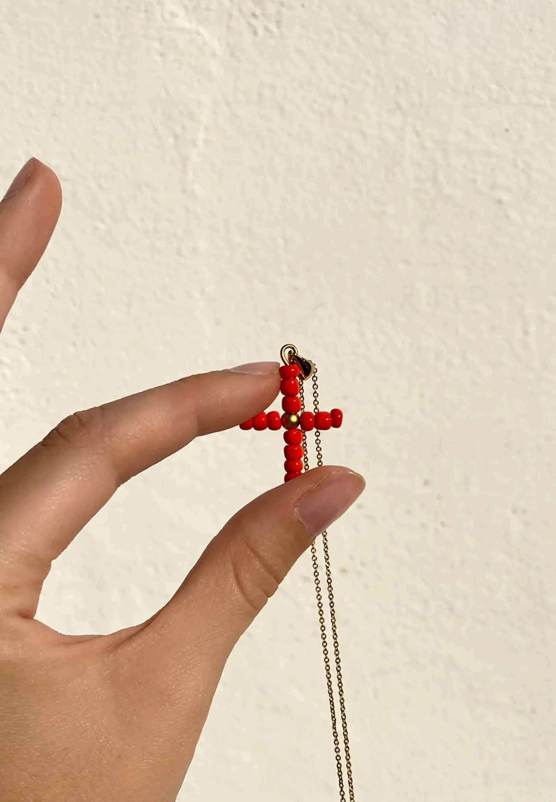 ALHAJA CULT STORE | COLLAR CORAL CROSS