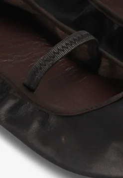 ALOHAS | BAILARINAS NAIRA BAREFOOT LEATHER