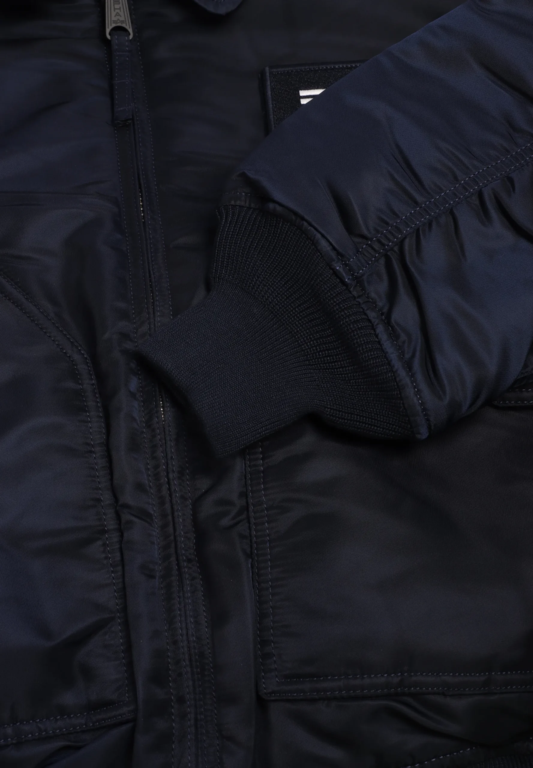 ALPHA INDUSTRIES | CHAQUETA HERITAGE BOMBER JACKET