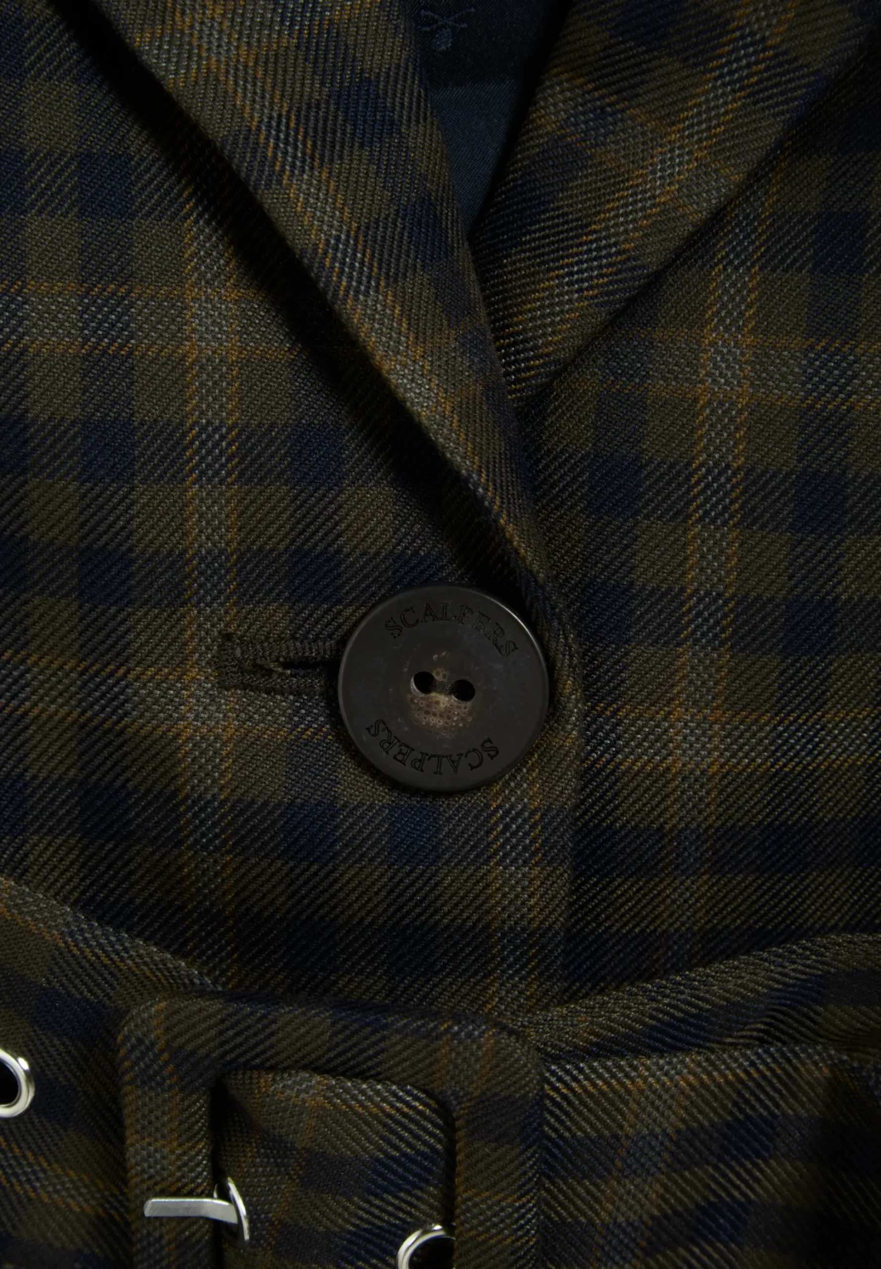 BLAZER CUADROS CON CINTURÓN
