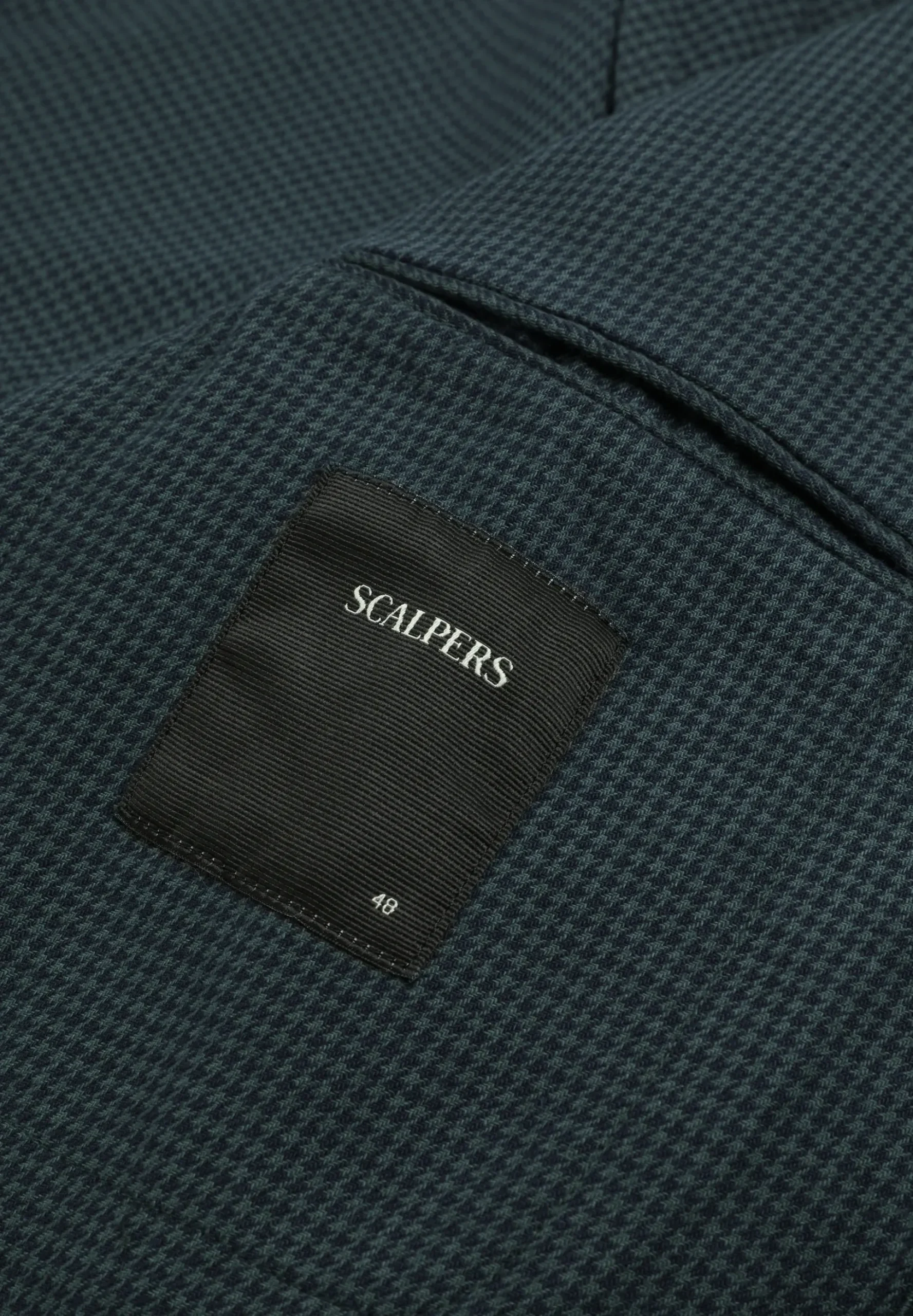BLAZER ENTALLADA BOLSILLOS