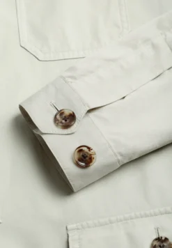 BLAZER SAHARIANA BOLSILLOS