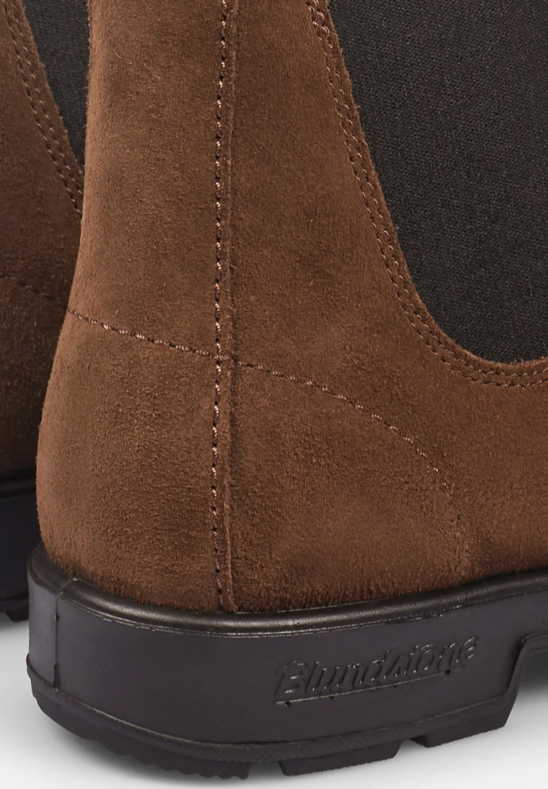 BLUNDSTONE | BOTAS 2410 SUEDE HOMBRE