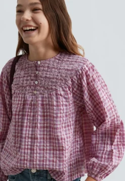 BLUSA ESTAMPADA CUADROS