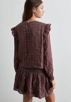 BLUSA ESTAMPADO GEOMÉTRICO