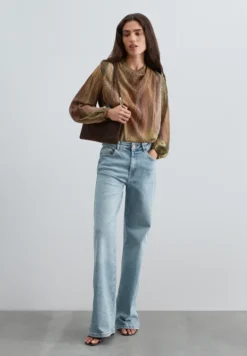 BLUSA PLISADA MULTICOLOR