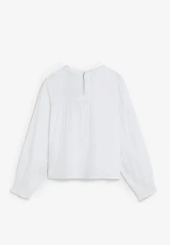 BLUSA ROMÁNTICA BORDADOS
