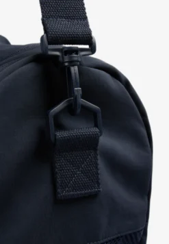 BOLSA DEPORTIVA TIPO DUFFLE