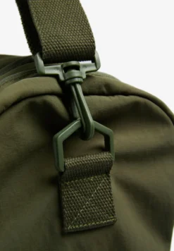 BOLSA DEPORTIVA TIPO DUFFLE