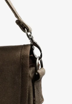 BOLSA DE VIAJE ENCERADA