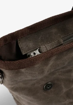 BOLSA DE VIAJE ENCERADA