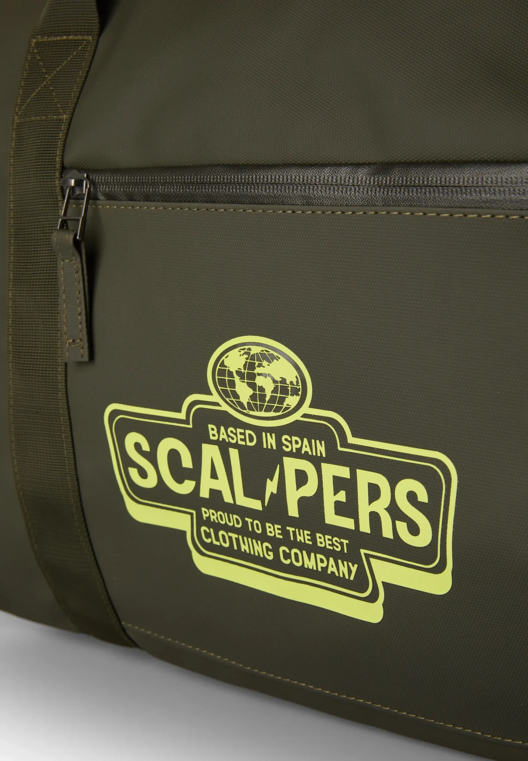 BOLSA DE VIAJE ESTAMPADA