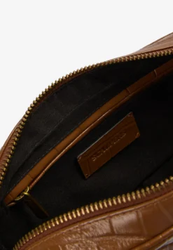 BOLSO BAGUETTE PIEL
