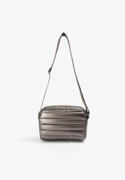 BOLSO BANDOLERA ACOLCHADA METALIZADA
