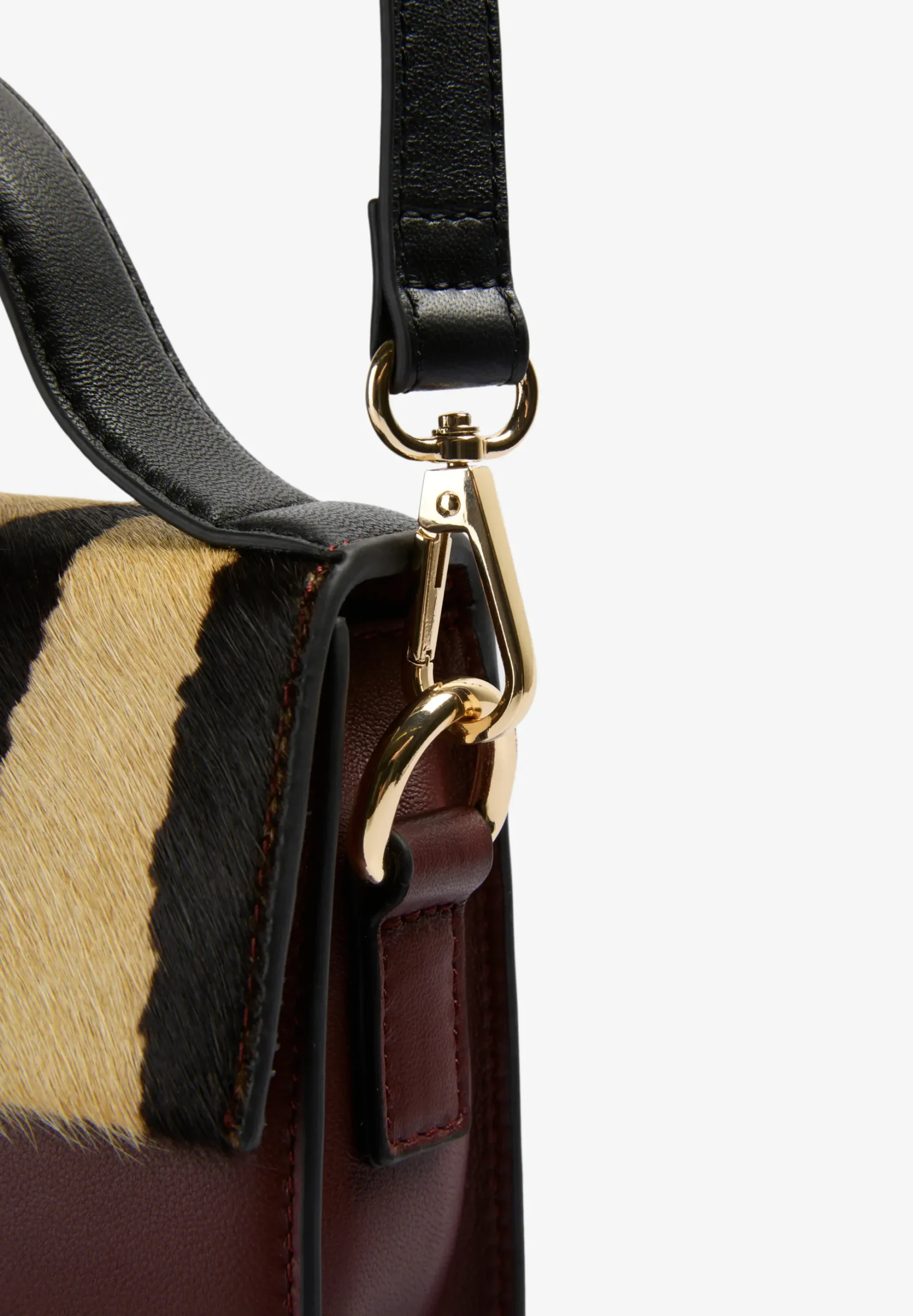 BOLSO BANDOLERA ANIMAL PRINT