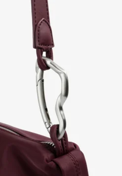 BOLSO BANDOLERA DE NYLON CON DOBLE ASA
