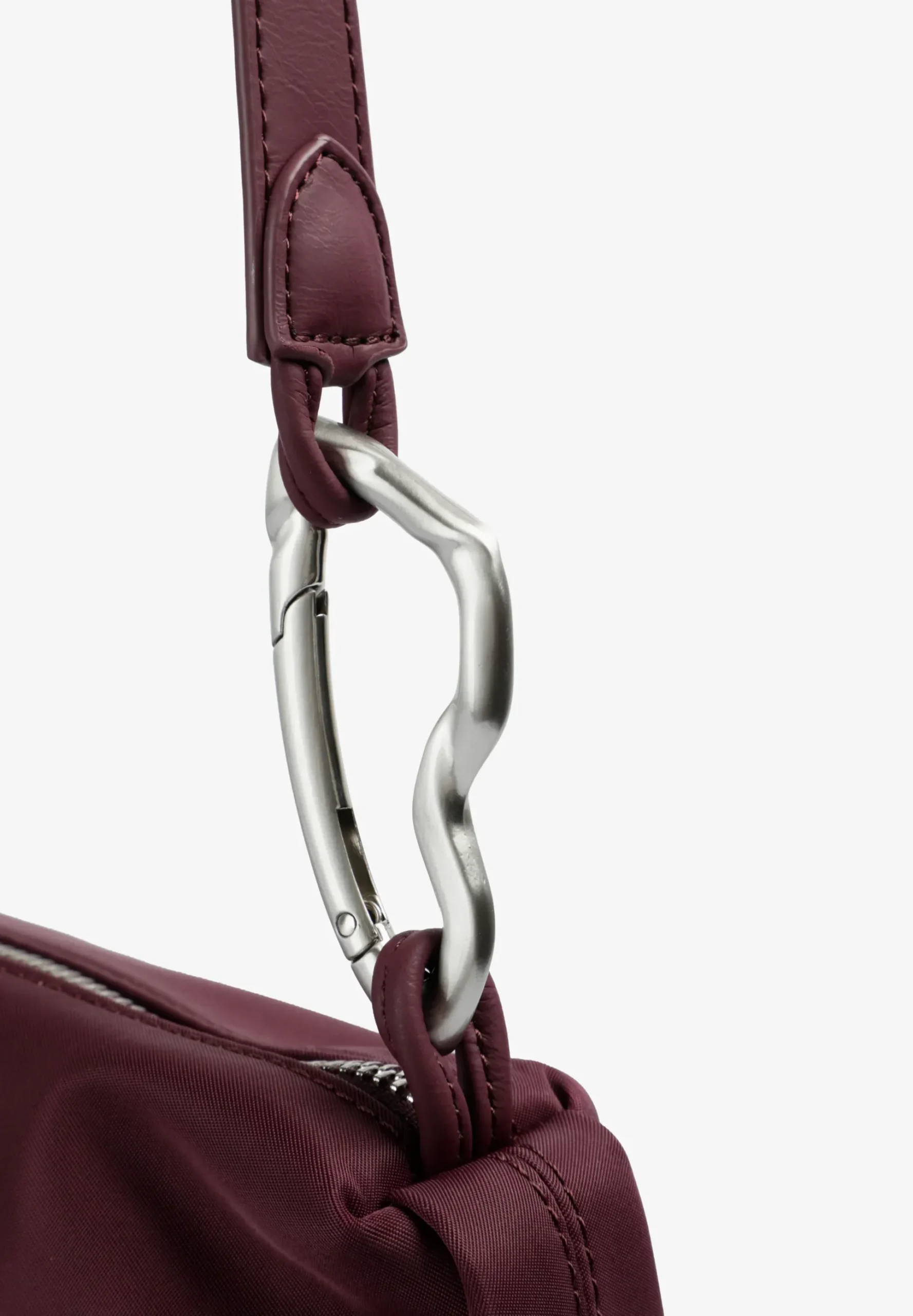 BOLSO BANDOLERA DE NYLON CON DOBLE ASA