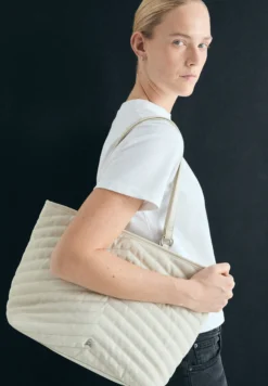 BOLSO SHOPPER ACOLCHADO