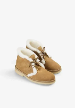 BOTAS ANTE CORDONES