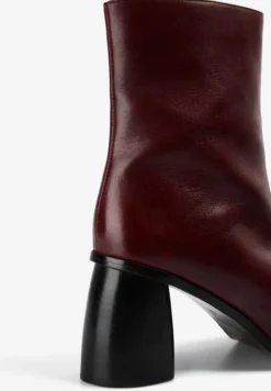 BOTAS TACÓN CONTRASTE