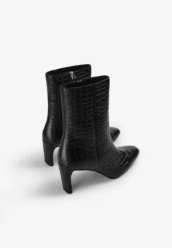 BOTAS TACÓN PIEL