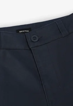 BRIXTON | PANTALÓN CHINO TRADEMARK