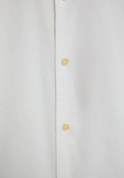CAMISA CALAVERA BORDADA