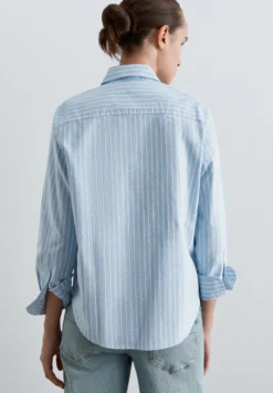 CAMISA CLÁSICA BORDADO PECHO
