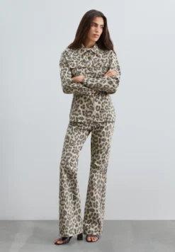 CAMISA DENIM ANIMAL PRINT