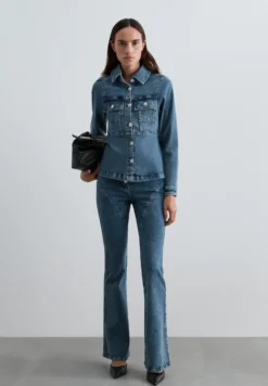 CAMISA DENIM CINTURÓN