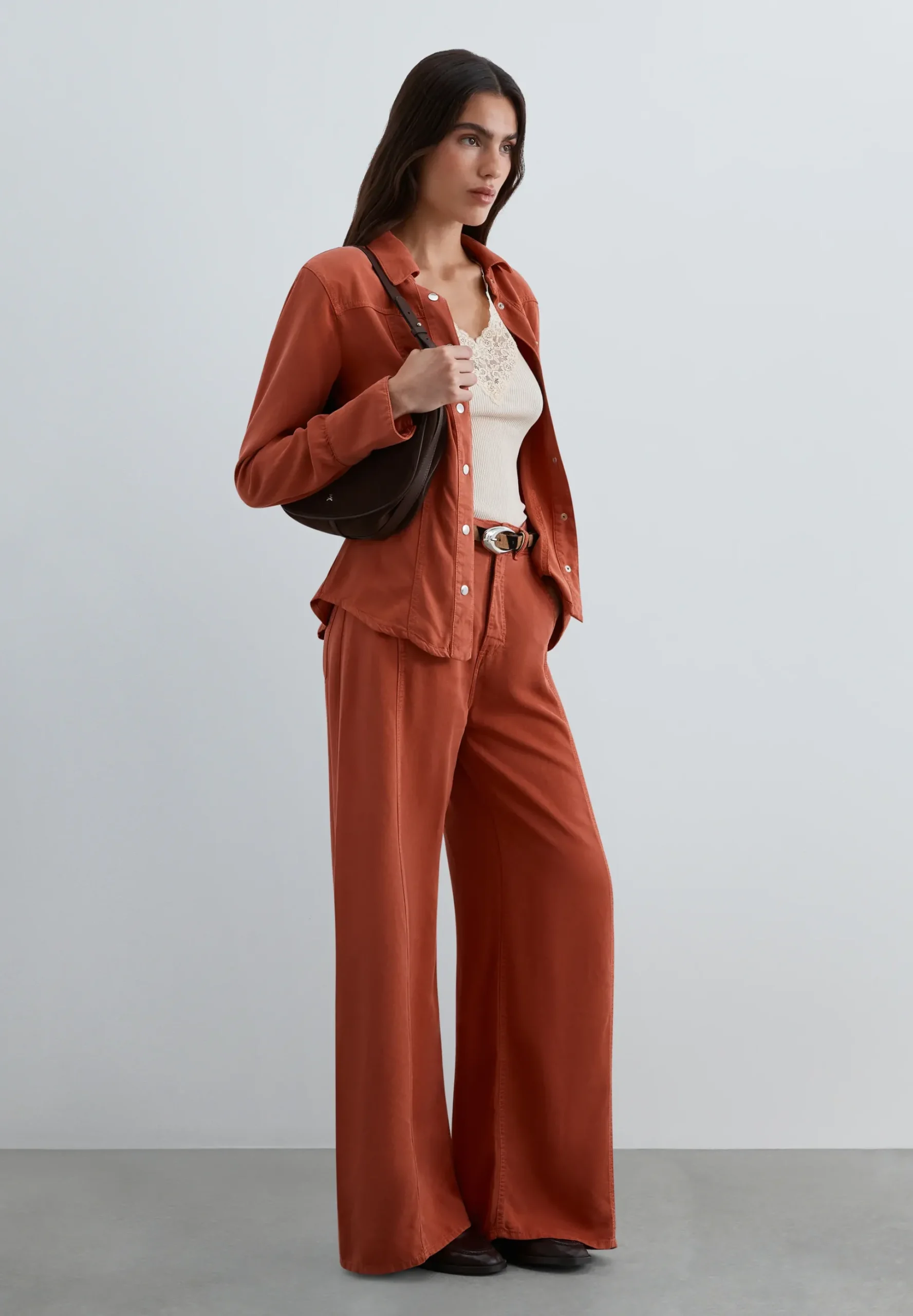 CAMISA FLUIDA DE LYOCELL
