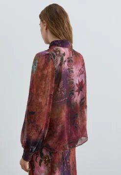 CAMISA FLUIDA ESTAMPADA