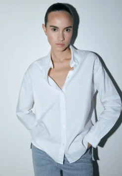 CAMISA OXFORD CUELLO BOTONES