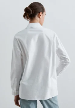 CAMISA OXFORD CUELLO BOTONES