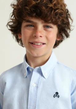 CAMISA OXFORD CUELLO BOTONES