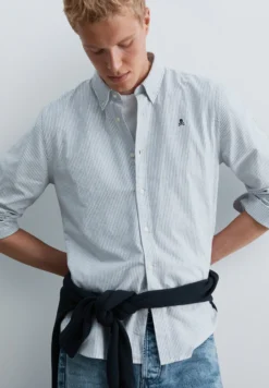 CAMISA OXFORD DE RAYAS
