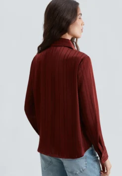 CAMISA RAYAS CALADAS