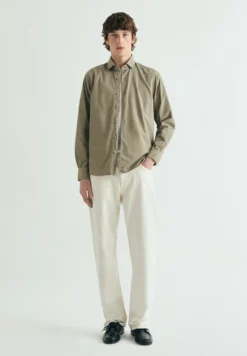 CAMISA REGULAR FIT BORDADA