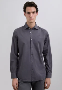 CAMISA REGULAR FIT BORDADA