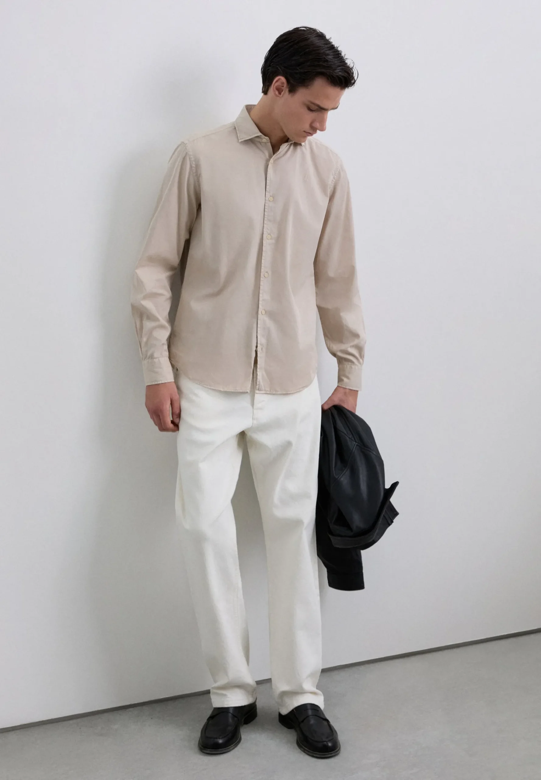 CAMISA REGULAR FIT BORDADA