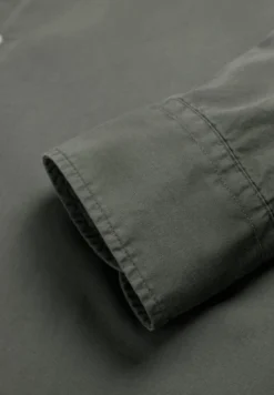 CAMISA REGULAR FIT BORDADA