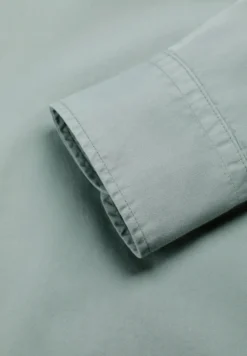 CAMISA REGULAR FIT BORDADA