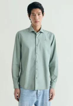 CAMISA REGULAR FIT BORDADA