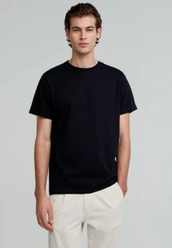 CAMISETA BÁSICA CALAVERA
