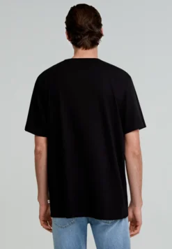 CAMISETA CALAVERA BORDADA