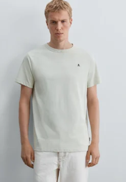 CAMISETA CALAVERA CONTRASTE
