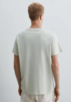 CAMISETA CALAVERA CONTRASTE