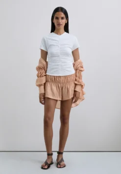 CAMISETA DETALLE FRUNCE