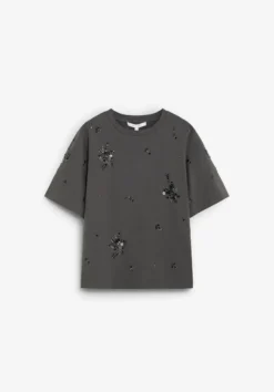 CAMISETA DETALLES BORDADOS
