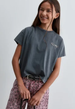 CAMISETA DETALLE STRASS